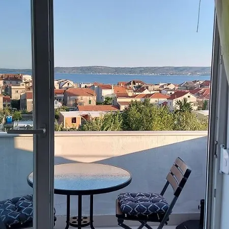 320°arjasuite, A View That Conquers & Free Parking * Kaštela